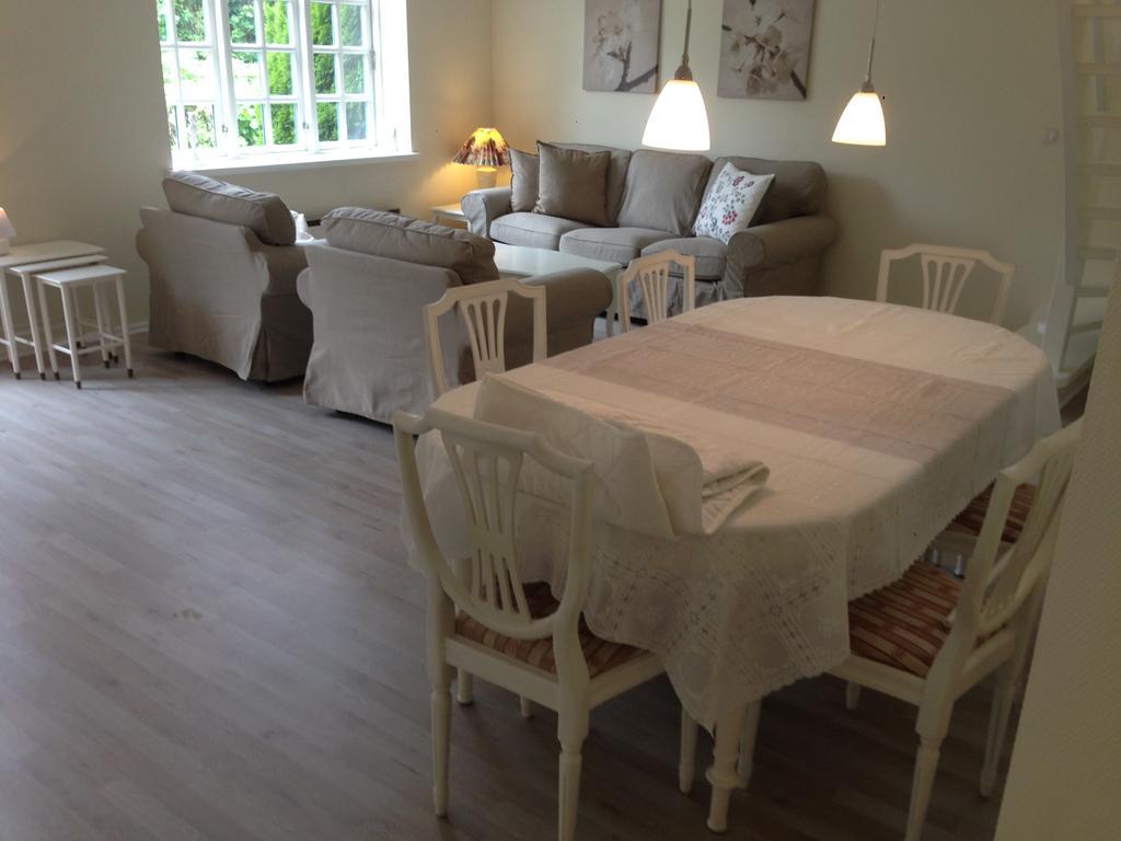 Hostal Rane Ladegaard Ebeltoft Exterior foto